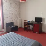 Отель De France Saint-Calais
