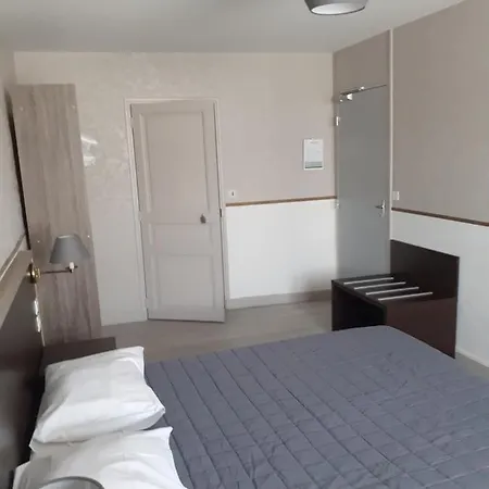 De France 3* Saint-Calais