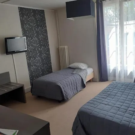 Hotel De France 3*