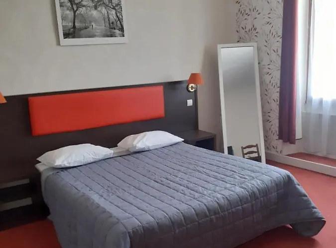 Hotel De France Saint-Calais