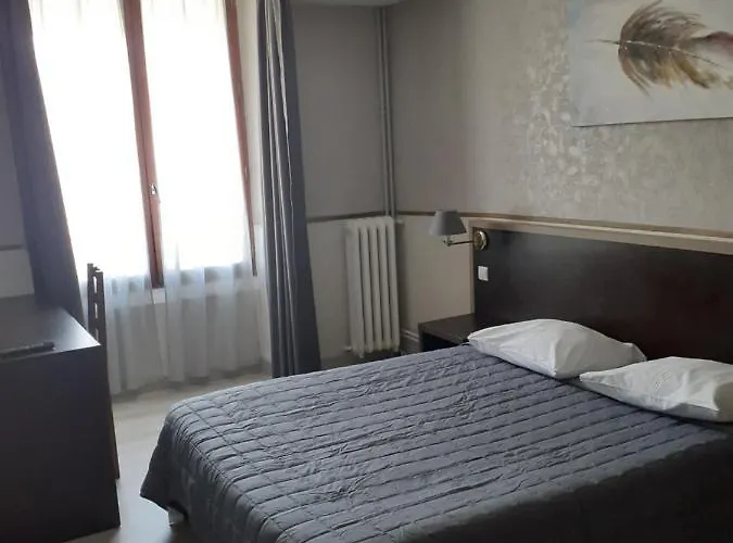 De France 3* Saint-Calais