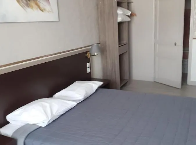 De France Saint-Calais