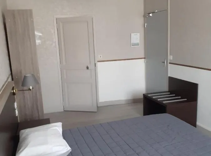 De France 3* Saint-Calais